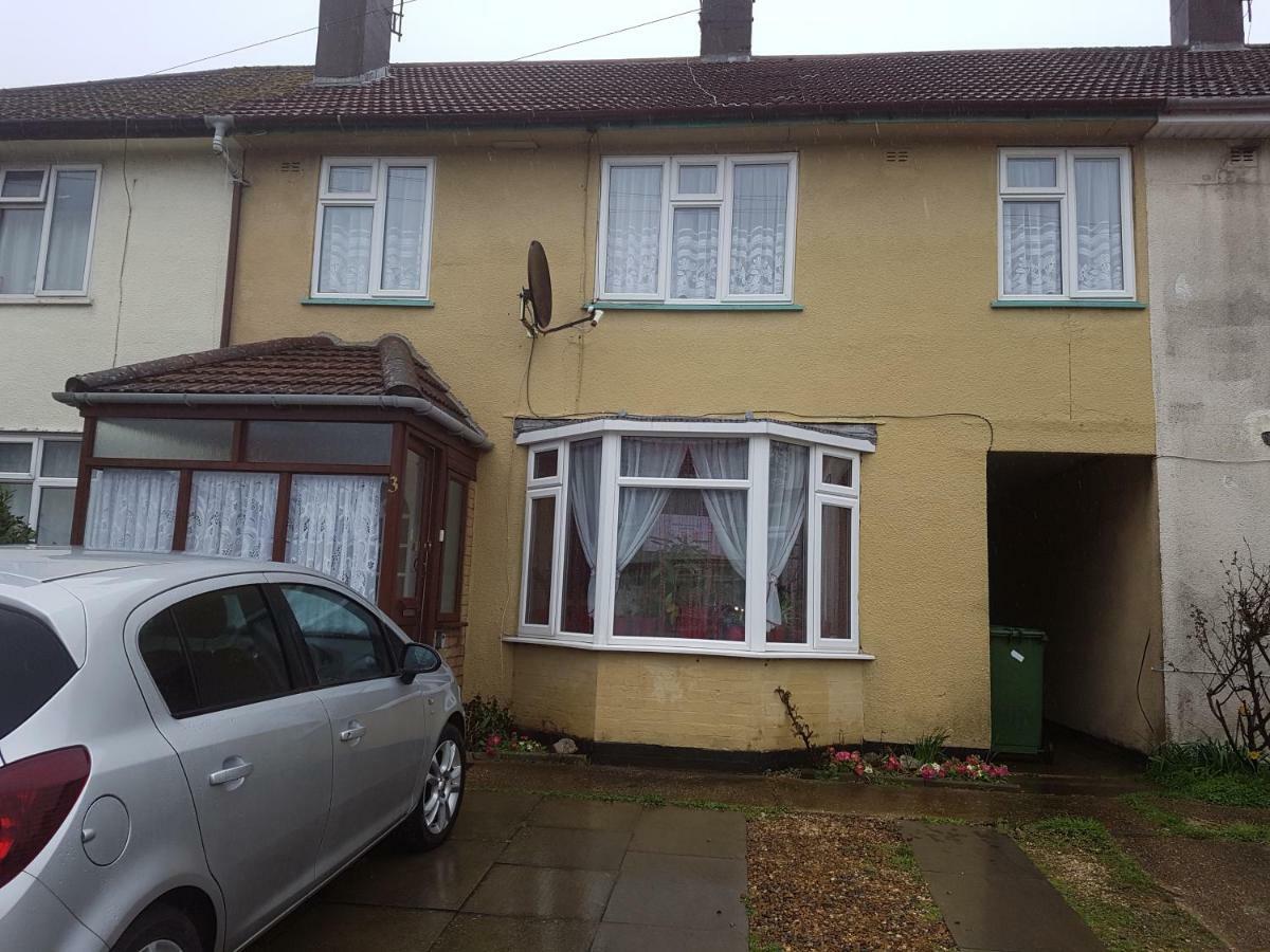 Home Accommodation Southampton Exterior foto